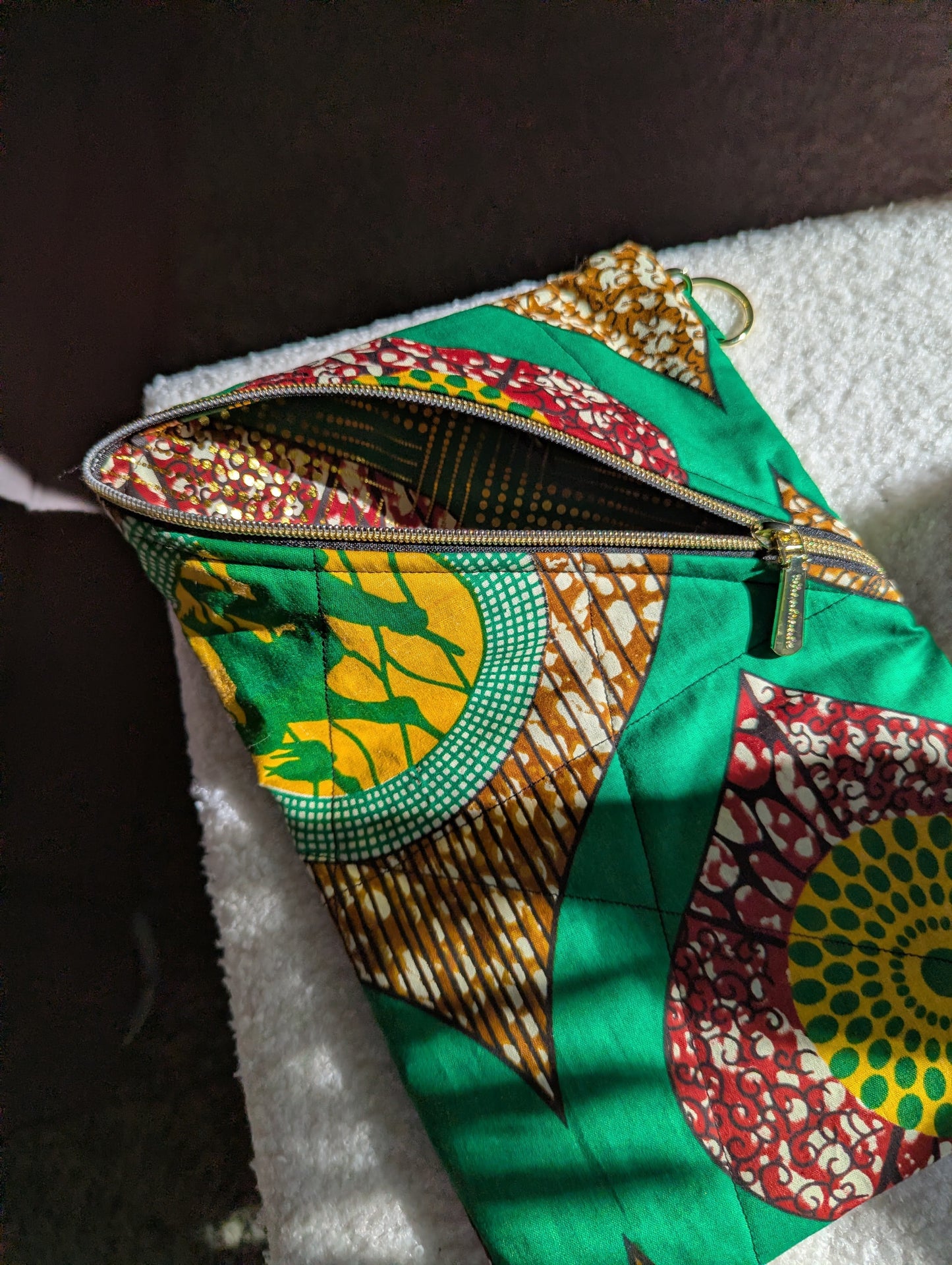 Left Slant Zipper Bag (Green Print)