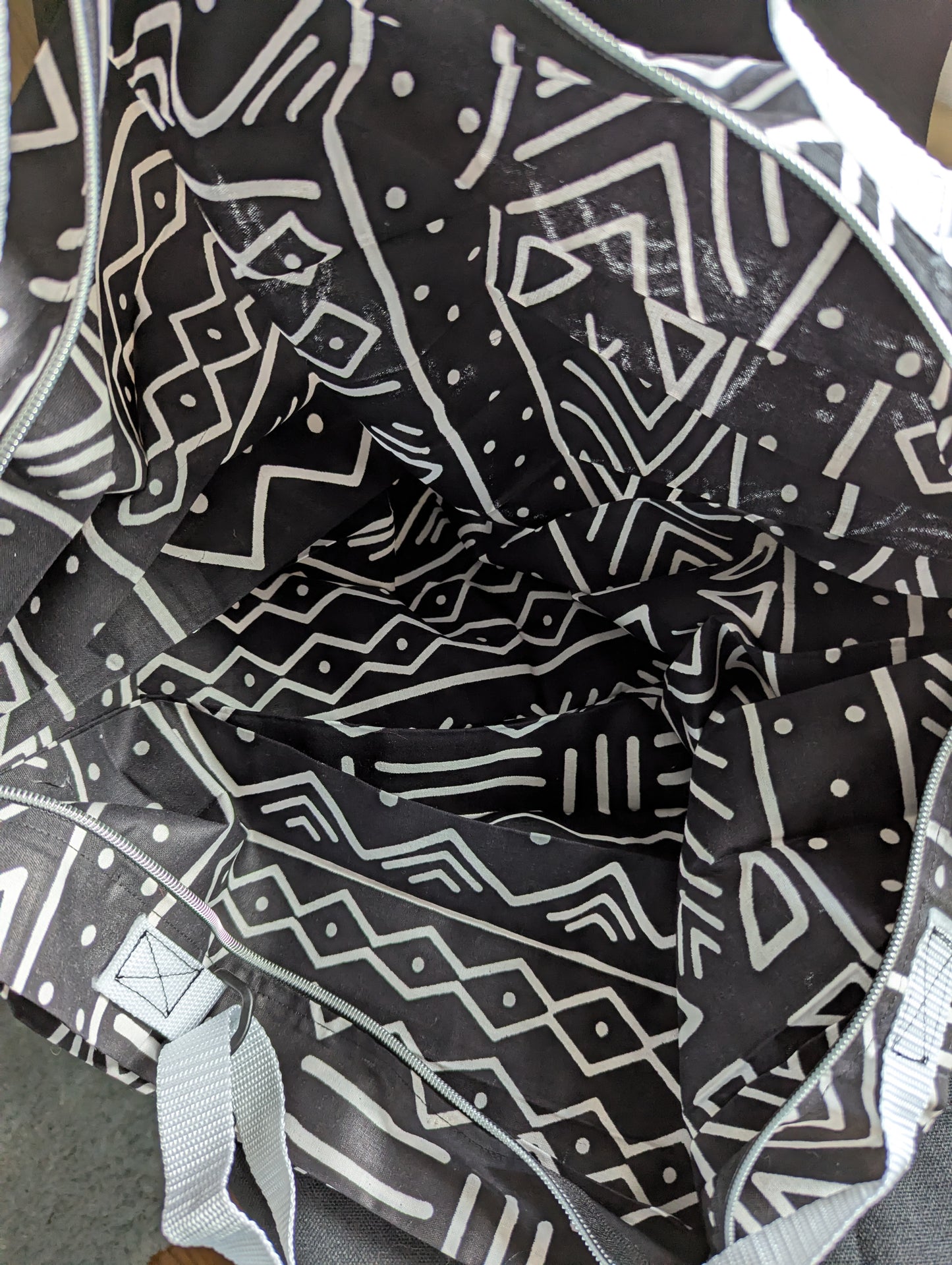 Black Print - Collapsible Bag